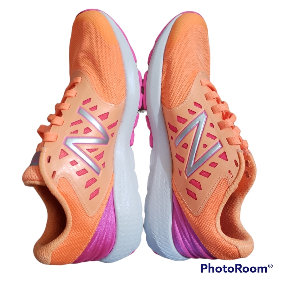 🆕️ NB New Balance Kids' FuelCore Urge Sz 3½ Sneakers 👟👟 - Picture 3 of 12